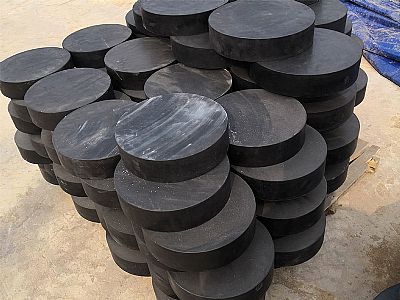 沈丘县板式橡胶支座由若干层橡胶片与薄钢板经加压硫化
